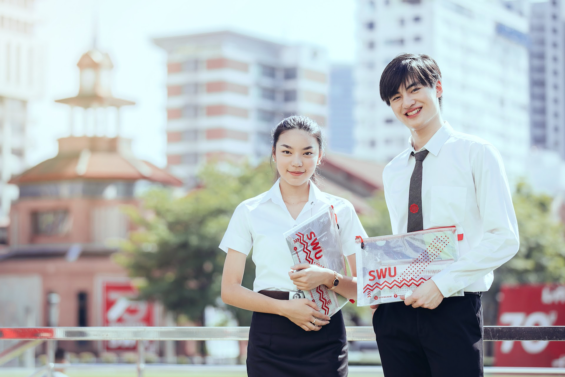 経済学部（B.Econ）